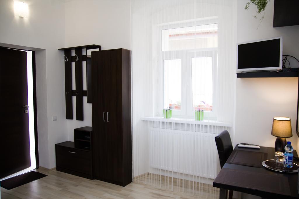 براتسيلافا Leo Apartment المظهر الخارجي الصورة